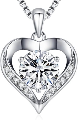 DALOJOE Moissanite Heart Necklace f...