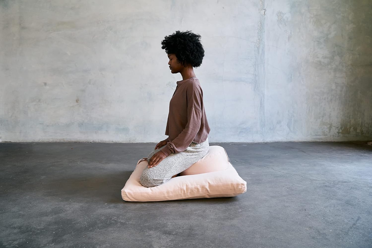 renoo Meditation Cushion Set - Zafu Meditation Pillow and Zabuton Floor Cushion - Adjustable Organic Buckwheat and Cotton Fill - GOTS Certified Cotton Washable Covers - 30x30x10 - Multiple Colors - Image 5