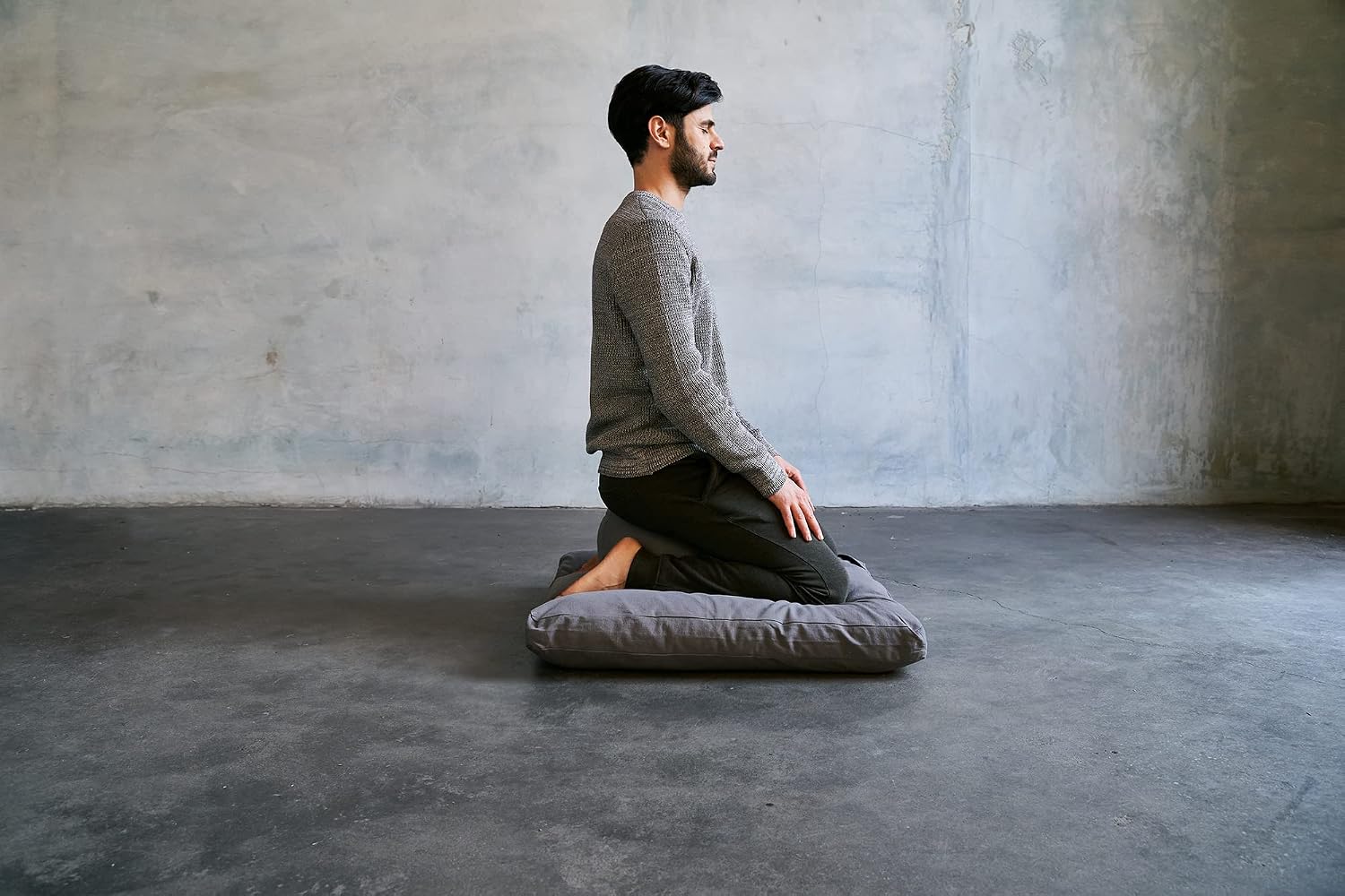 renoo Meditation Cushion Set - Zafu Meditation Pillow and Zabuton Floor Cushion - Adjustable Organic Buckwheat and Cotton Fill - GOTS Certified Cotton Washable Covers - 30x30x10 - Multiple Colors - Image 6