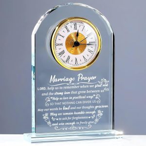 Arikyrist Glass Clock Wedding Gifts...