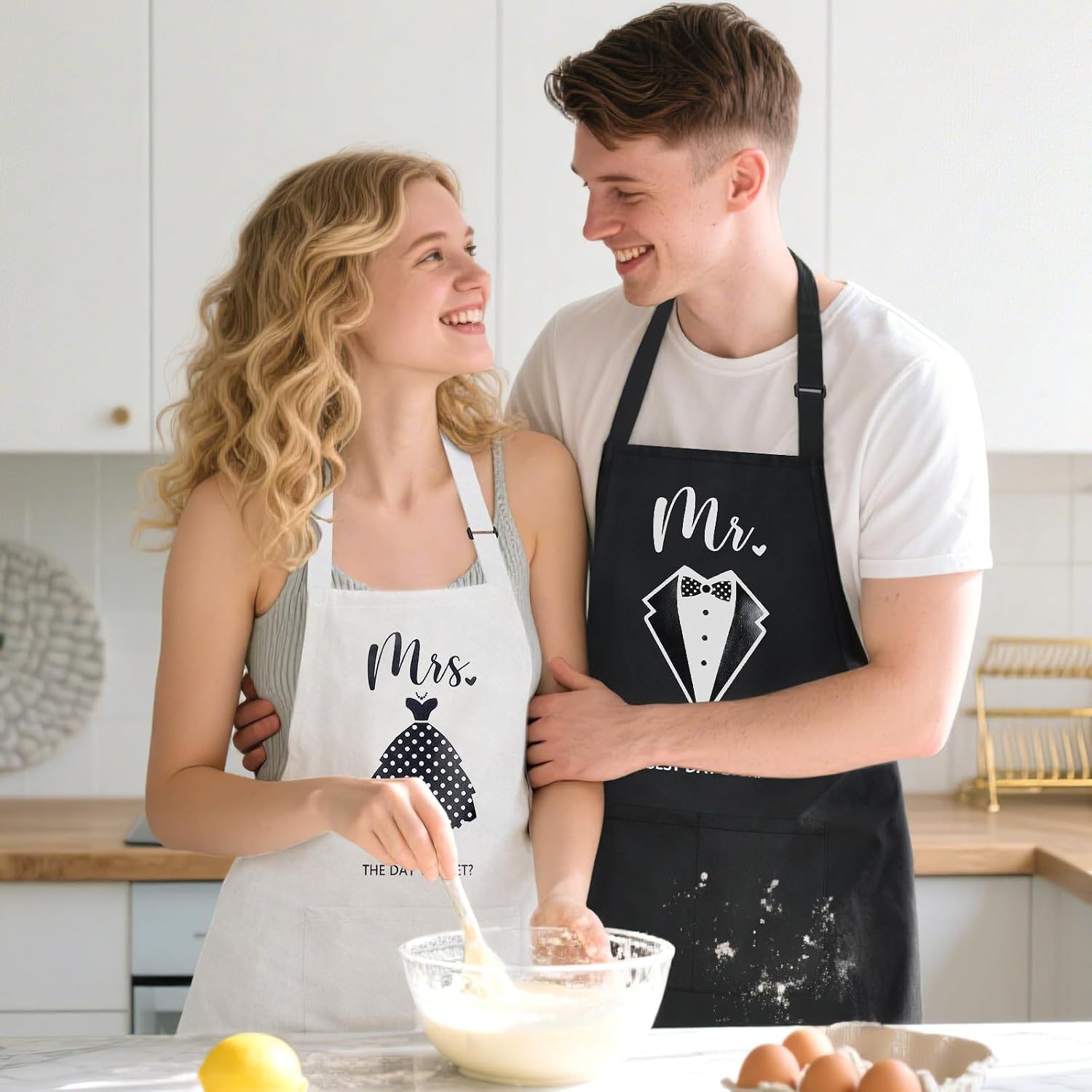Wedding Gifts for Couples 2026 Bridal Shower Gift for Bride To Be Engagement Gifts for Couples Newlyweds His and Hers Mr and Mrs Gift for Anniversary Marriage Matching Couple Stuff Basket with Aprons - Image 3