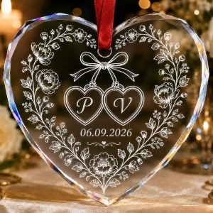 Mr Mrs Ornament – Christmas W...