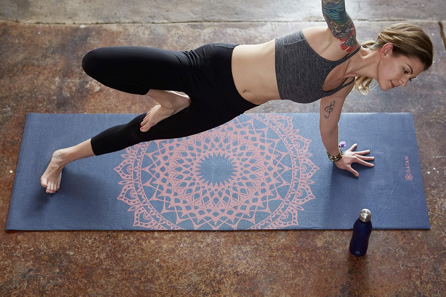 Gaiam Yoga Mat Classic Print, 4mm Non-Slip Mat | Lightweight 4mm print yoga mat with non-slip grip. Ideal for yoga, Pilates & floor workouts at home or studio. - Image 6